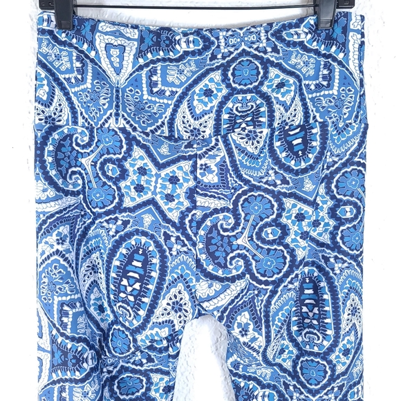 Onzie High Waisted Paisley Print Blue Leggings - Picture 10 of 10